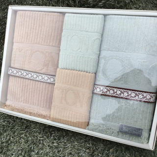 引渡済　新品未使用　難あり。SUN BEAUNER タオルセット