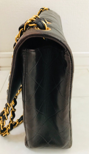 CHANEL マトラッセチェーンバッグ　黒ゴールド