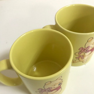 プーさんのマグカップ2個セットの画像