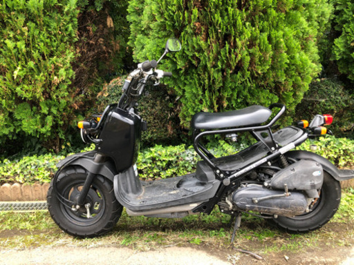 お買い上げ頂きました。ありがとうございます。人気ズーマー絶好調　タイヤバリ山