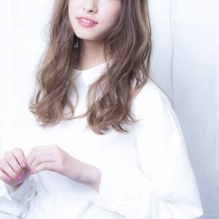 マッチングアプリ用の写真撮影と、プロフの添削を行います。の画像