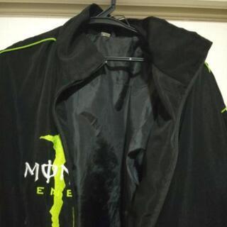 Monster アウターの画像