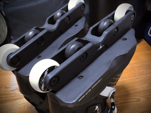 universal skate design インラインスケート アグレッシブ　スケートボード スケボー BMX ブレイブボード 