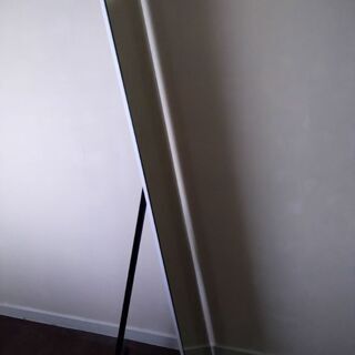 スタンディングミラー　差し上げます