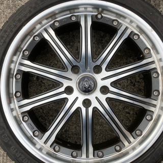 19インチ　フーガ　225/40ZR19 の画像