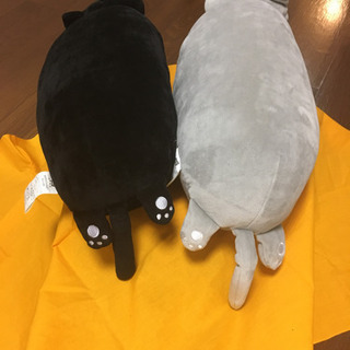 受付終了　ありがとうございました　モチモチクッション　ネコ　二匹の画像