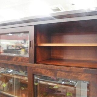 展示品 食器棚 北海道民芸家具 幅105×奥43.5×高180cm 木製 茶系 戸棚 苫小牧西店の画像
