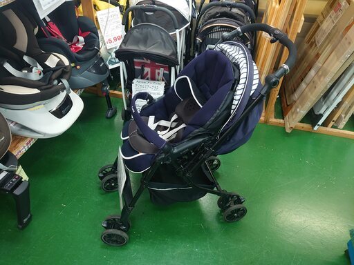 【店舗同時販売中】Combi　WL（コンビホワイトレーベル）メチャカルハンディ　オート4キャスコンパクトEG・HG【店頭ご来店購入限定】