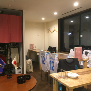 <NEW STAFF 大募集中>たこ焼きと鷄料理とサッカーのお店の画像