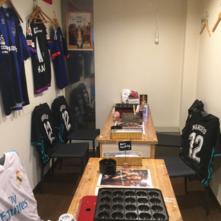 <NEW STAFF 大募集中>たこ焼きと鷄料理とサッカーのお店の画像