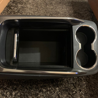 【再お値下げ】アルファード　センターコンソール&予備　上蓋付の画像