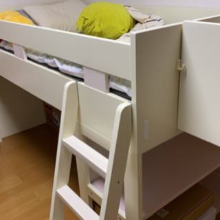 家具4点セット ベッドフレーム 机イス タンス