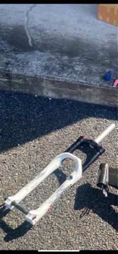 マルゾッキ　ダウンヒル用フォーク　180mm トラベル　1.5インチコラム