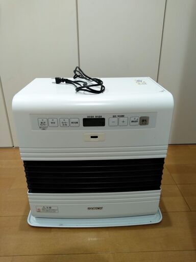 石油ファンヒーター　※ダイニチ製　※FW-5715SDR （木造（戸建）15畳まで/コンクリート（集合）20畳まで）