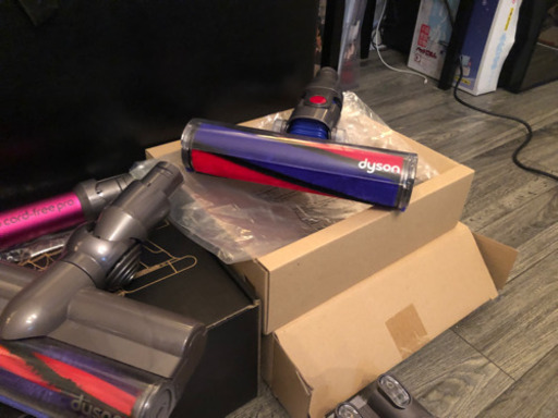 Dyson v6