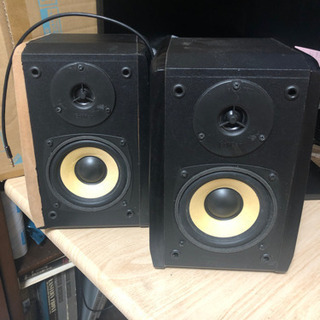 サブウーファー　スピーカー　Edifier
