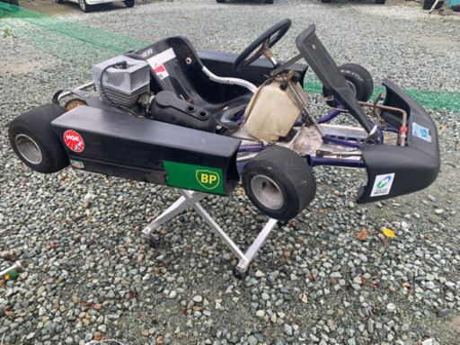 サーキットマシーン　レーシングカート