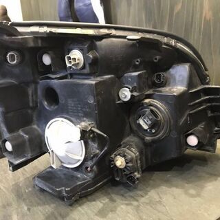 トヨタ　ヴォクシー・ノア　AZR60　左ヘッドライト　ジャンク品の画像
