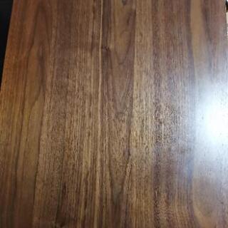 北欧風　ローテーブル　ウォルナットの画像