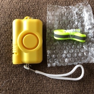 🔴新品‼️400円‼️通学・通勤・夜散歩用防犯ブザー‼️