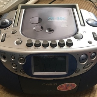 CD、カセットラジカセです。