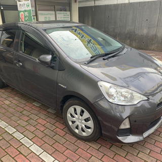 アクア　H24年車　車検3年8月　