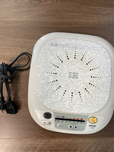 【動作確認済み】電磁調理器 IHクッキングヒーター コンロ サンソニック1400w 中古