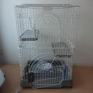 猫ゲージ×２ 猫トイレ 差し上げます【交渉中】