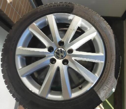 VW純正ホイール スタッドレスタイヤ 4本 235/45 R 17