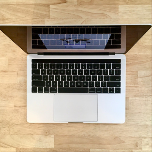 MacBook Pro 2017/ 13インチ/16GB/256GB