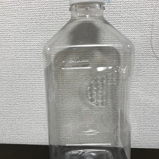 お話中【無料】ライフの純水ボトル