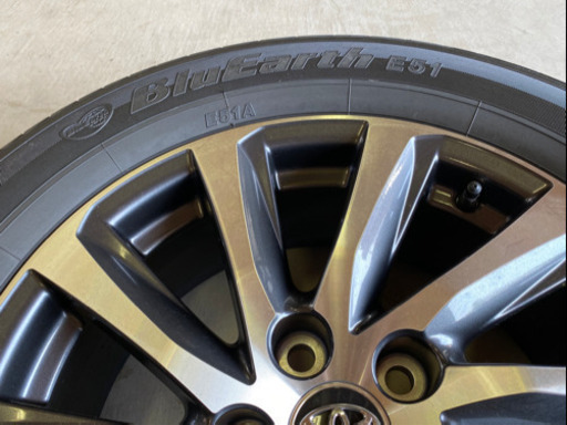 [値下げ](新品未使用)アルファード純正タイヤ&ホイール4本セット(新車外し)
