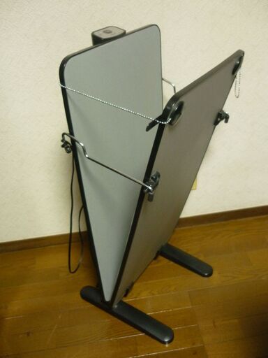 東芝ズボンプレッサー　HIP-T32　中古