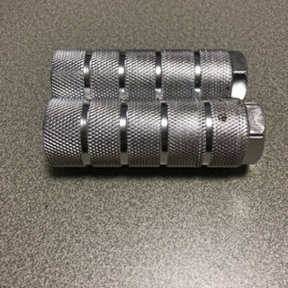 ②新品 BMX ペグ ステップ シルバー 2本セットの画像