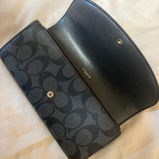 COACH 長財布 (中古品)3ヶ月間使用 COACH 長財布 (中古品)3ヶ月間使用