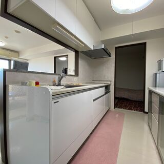 ACTLEAD（アクトリード）おススメの物件！！3,200万円・月々返済77,186円【ウィングシャトー那覇オーシャンビュー】那覇市天久に築浅3LDK！・ろうきん住宅ローン金利0.75％・借入期間40年・ボーナス払い無＊お支払額は、借入額や条件によって異なります。ご見学の際にスタッフにお気軽にご相談ください。 - 不動産売買（マンション/一戸建て）