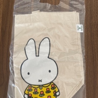 新品トートバッグ【misdo×miffy】