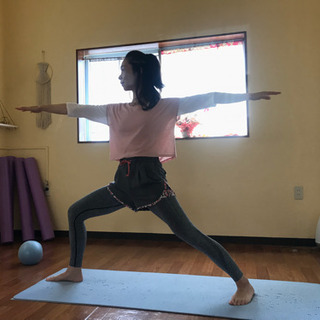 ヨガチャレンジしてみたい！身体が硬いから大丈夫かな…という方もぜひ！ヨガスタジオ沖縄市の画像