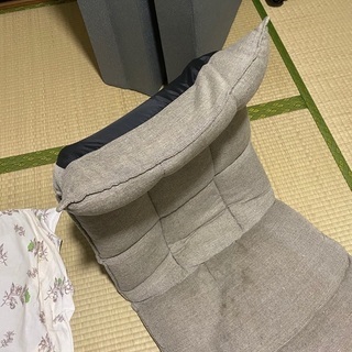 【ニトリ】座椅子 首部分曲がりますの画像