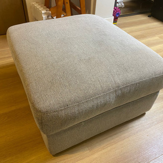 大塚家具　オットマンの画像