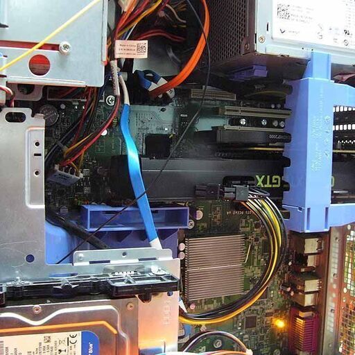 ★最大7画面 ハイパー無線ゲーミングPC★フォートナイト/Apex◎機体番号：77HRQBX