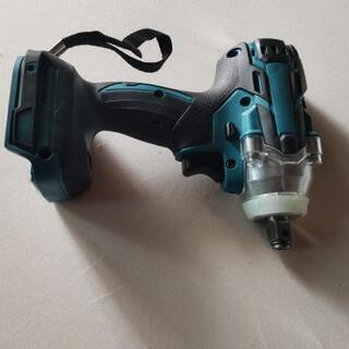 マキタではありません。コードレスブラシレスインパクトレンチ無段階変速スイッチ18V 520N.m 18Vマキタバッテリー互換　の画像