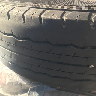 【ハイエース】鉄ホイール夏タイヤ付4本セットの画像