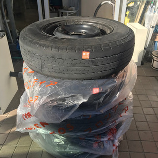 【ハイエース】鉄ホイール夏タイヤ付4本セット