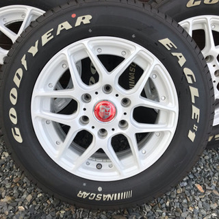 ハイエースバンに使用していたタイヤ、ホイール(美品)の画像