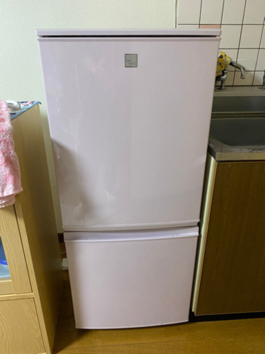 2017年製　137L 冷蔵庫