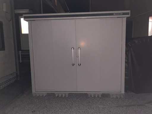 ヨドコウ　イナバ物置　バイクガレージ