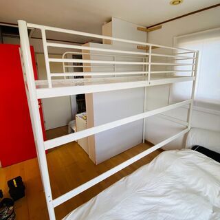 IKEA  SVÄRTA スヴェルタ ロフトベッドフレーム 白色...