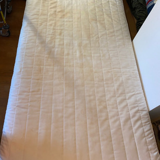 無印良品　無印良品　脚付きマットレス　シングル ボンネルコイル　2年使用　クリーニング済み　手渡し送料無料　近場配送3000円の画像