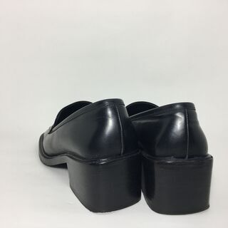 GUCCI ローファー 黒の画像